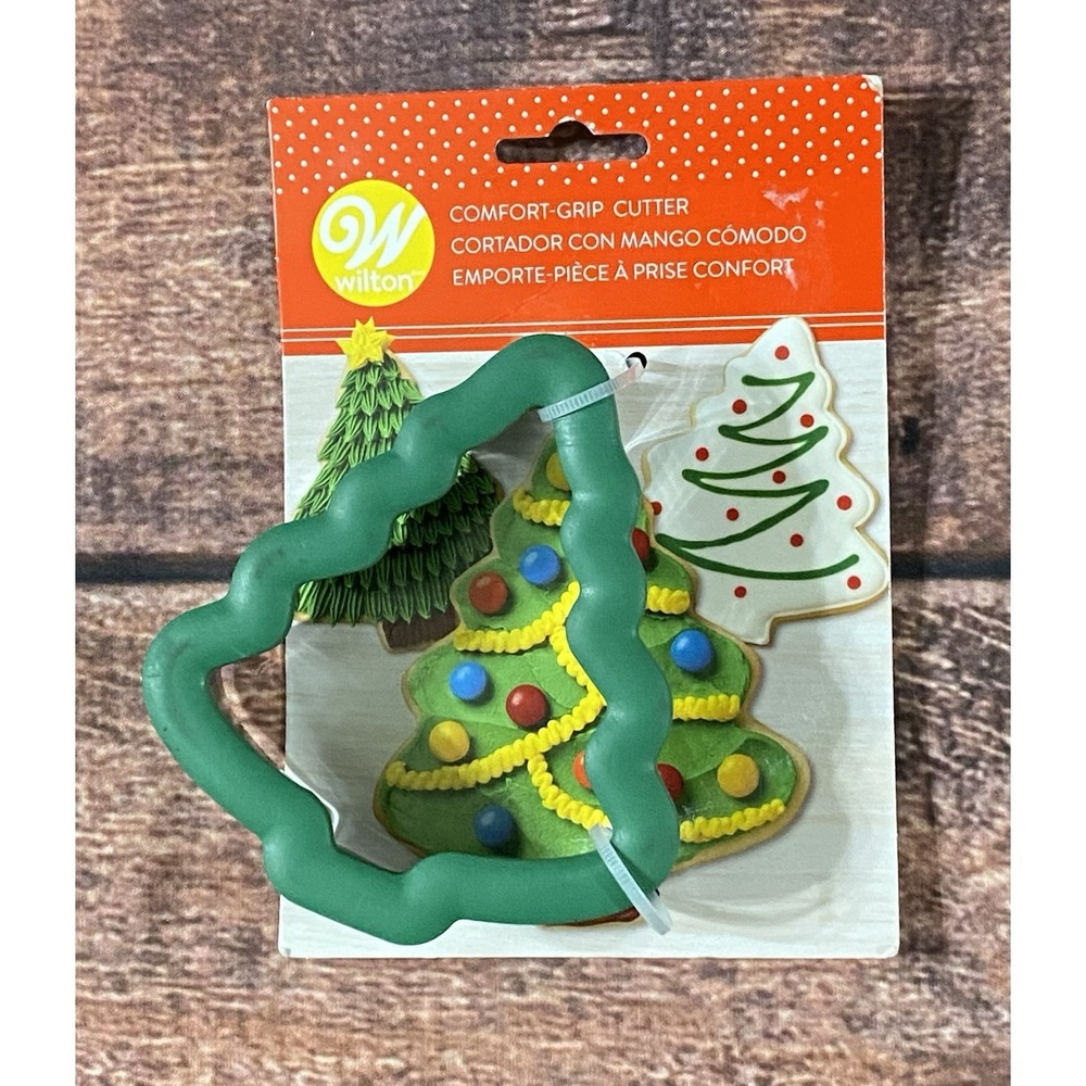 Wilton Christmas Tree Comfort Grip Cookie Cutter Stainless Steel #2310-604 New